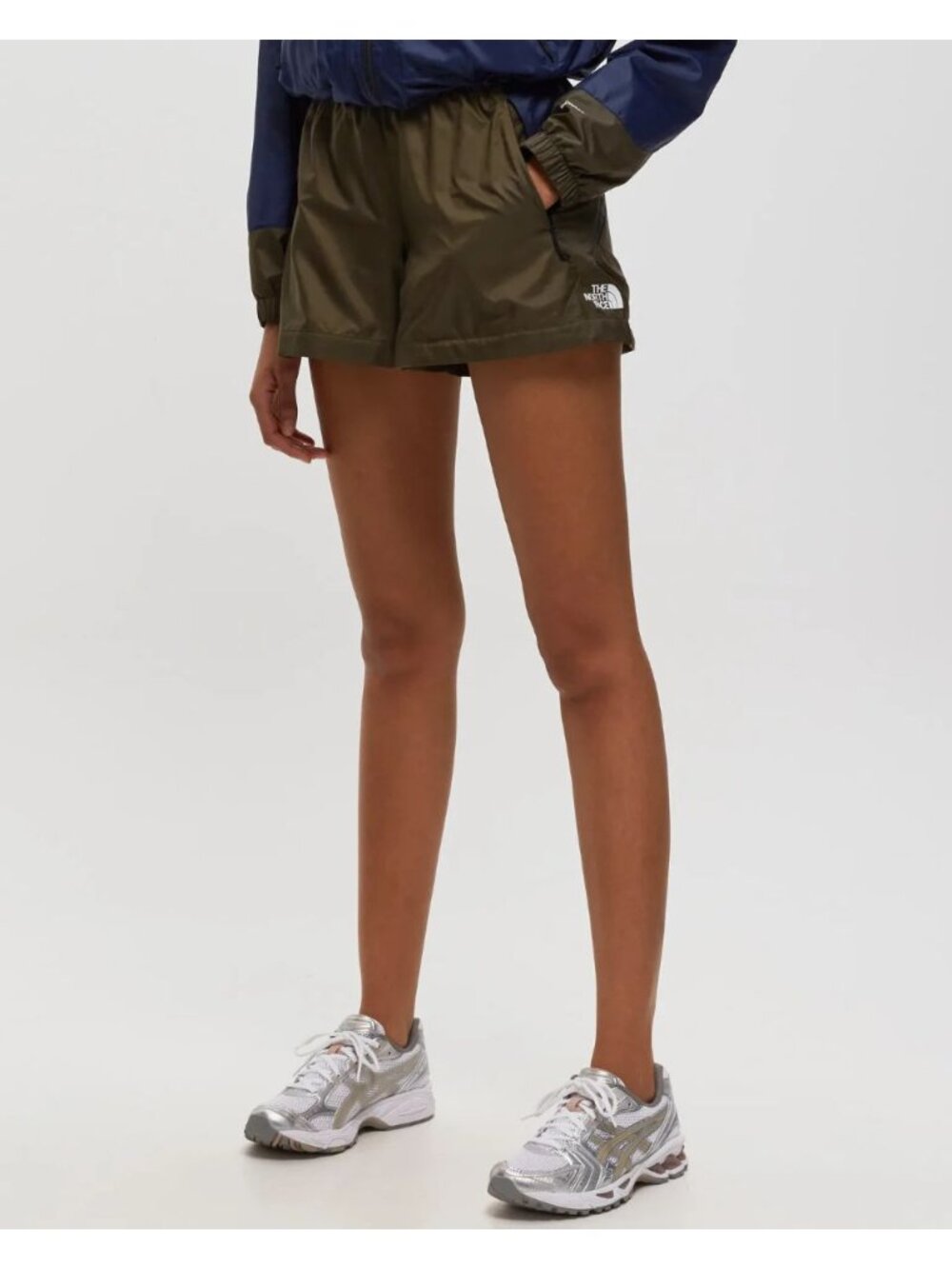 NEW The North Face Women's L TNF X Short • Reg Price $80 - Picture 2 of 3